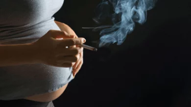 تأثير التدخين السلبي على الجنين