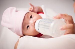 مدة صلاحية الحليب الصناعي في الرضاعه